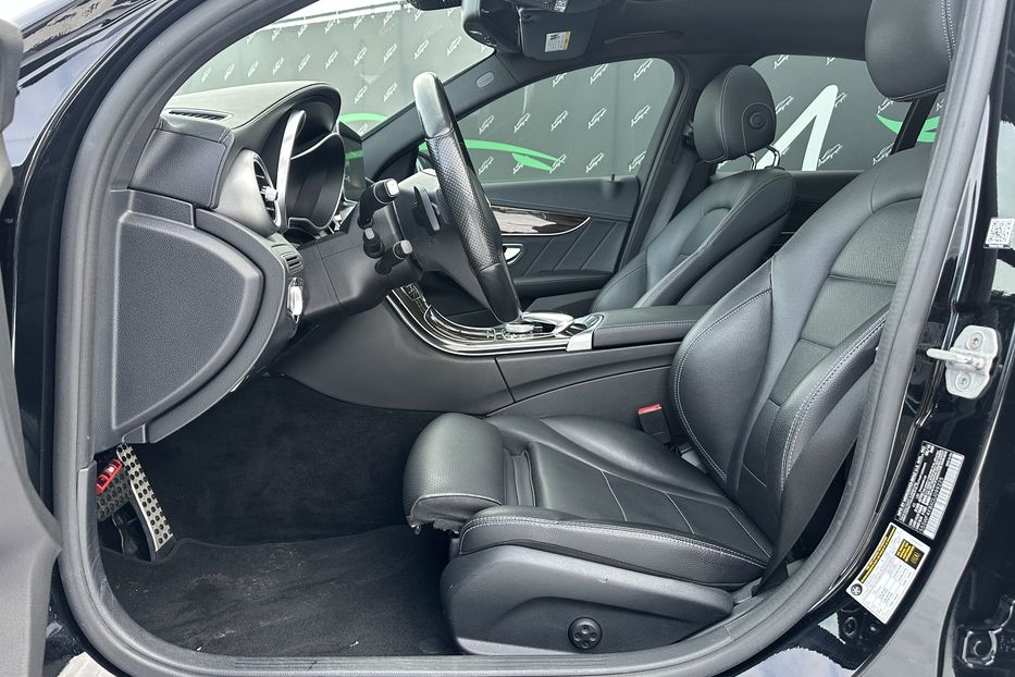 Продам Mercedes-Benz C-Class 300 AMG 4Matic 2015 года в Киеве