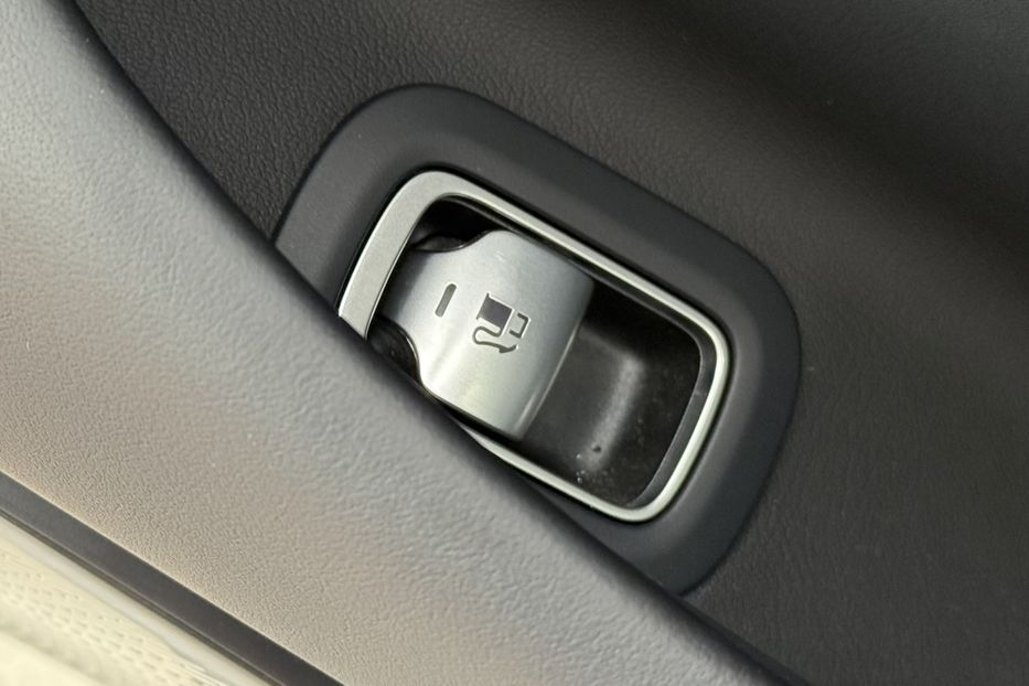 Продам Mercedes-Benz S-Class S 63e AMG 2023 года в Киеве