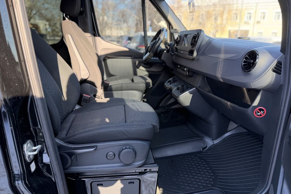 Продам Mercedes-Benz Sprinter пасс. 319 CDI 2023 года в Киеве