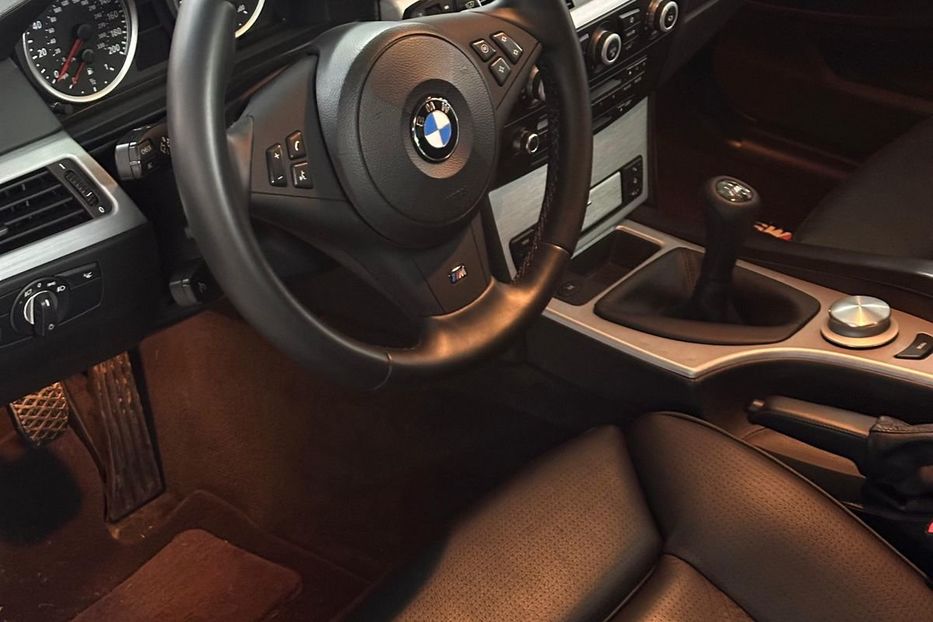 Продам BMW M5 2007 года в Киеве