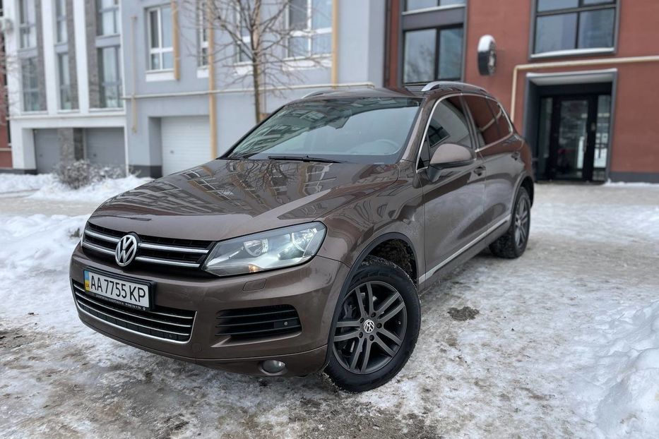 Продам Volkswagen Touareg Life,  +- 280 сил 2011 года в Киеве
