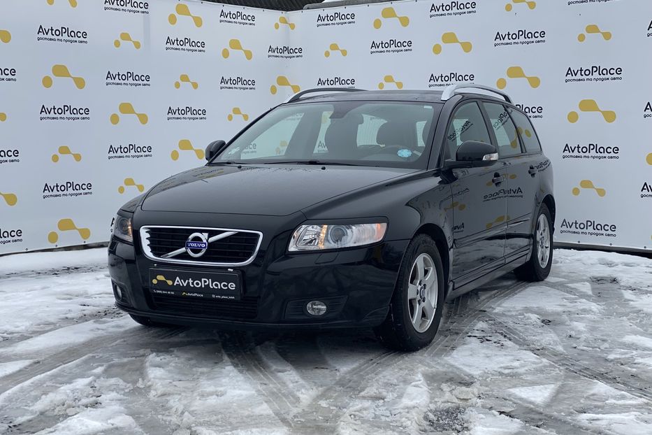 Продам Volvo V50 2011 года в Луцке