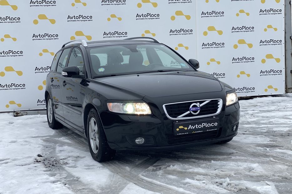 Продам Volvo V50 2011 года в Луцке