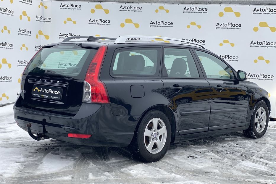 Продам Volvo V50 2011 года в Луцке