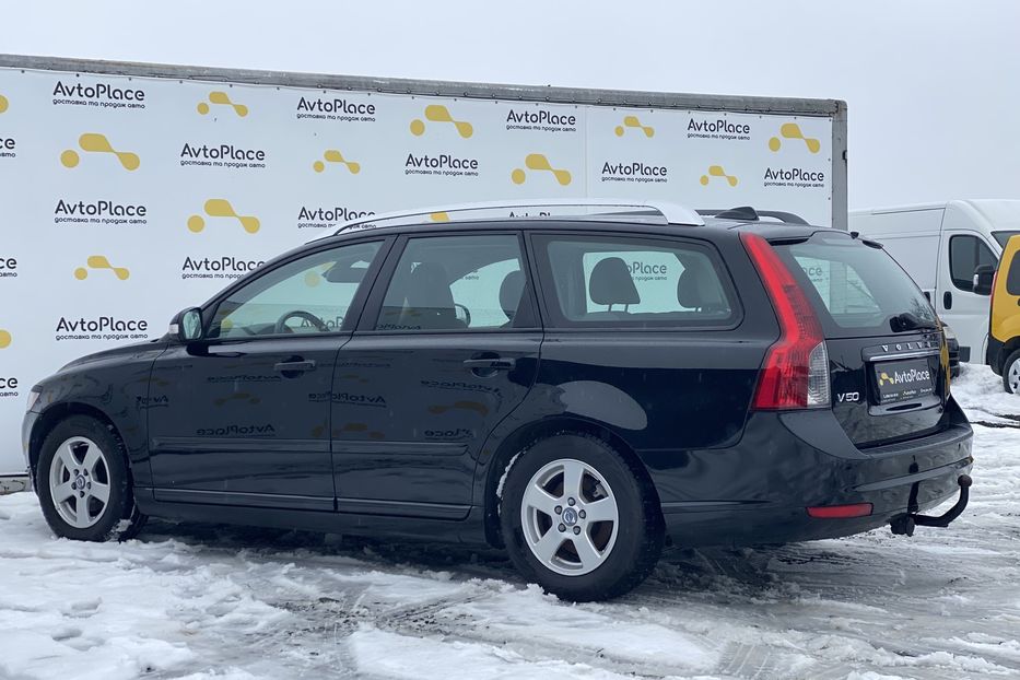 Продам Volvo V50 2011 года в Луцке