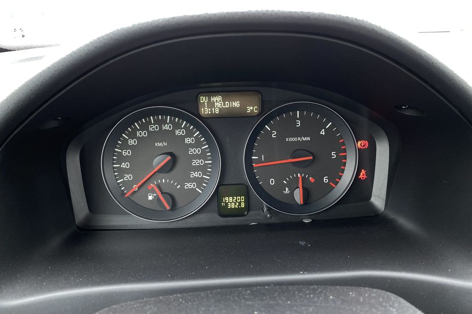 Продам Volvo V50 2011 года в Луцке