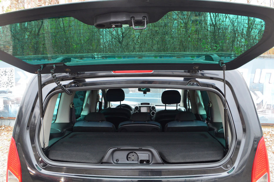 Продам Citroen Berlingo пасс. 1.6 HDi MT (90 к.с.) 2010 года в Киеве