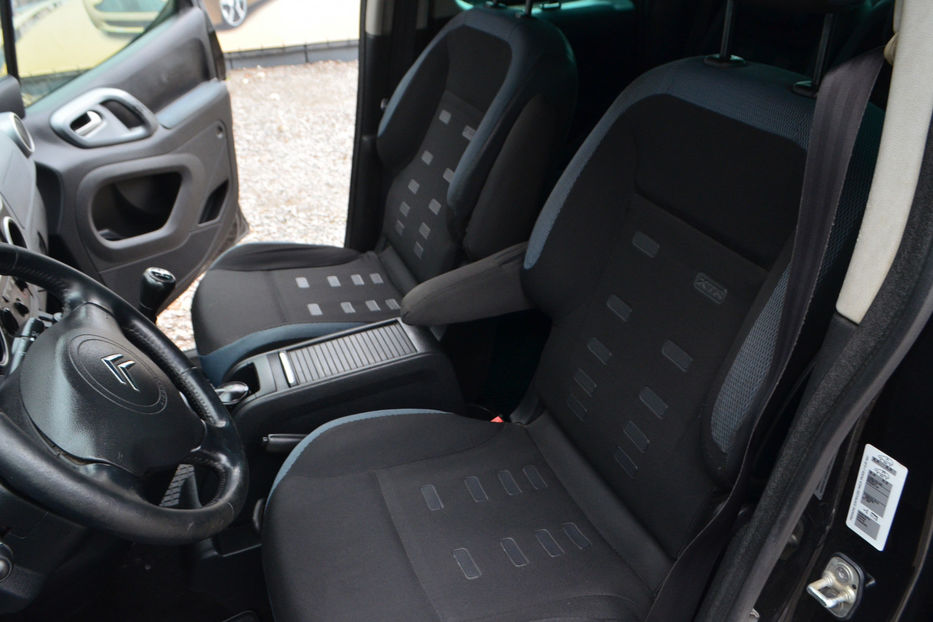 Продам Citroen Berlingo пасс. 1.6 HDi MT (90 к.с.) 2010 года в Киеве