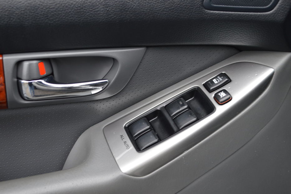 Продам Toyota Land Cruiser Prado 120 2008 года в Одессе