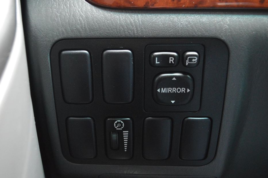 Продам Toyota Land Cruiser Prado 120 2008 года в Одессе