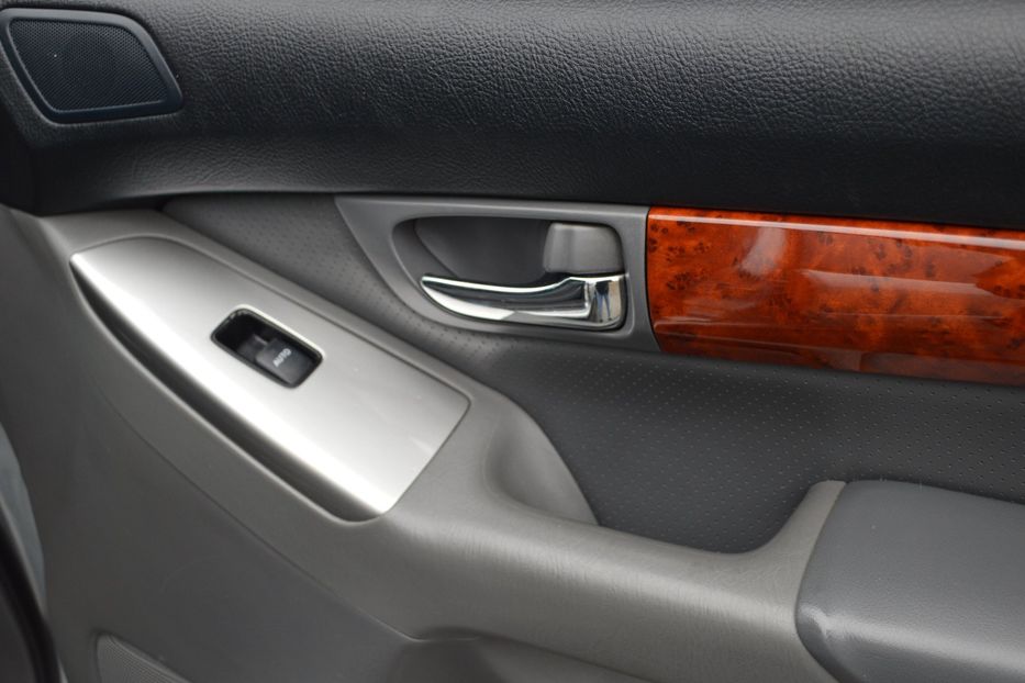 Продам Toyota Land Cruiser Prado 120 2008 года в Одессе