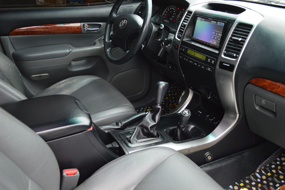 Продам Toyota Land Cruiser Prado 120 2008 года в Одессе