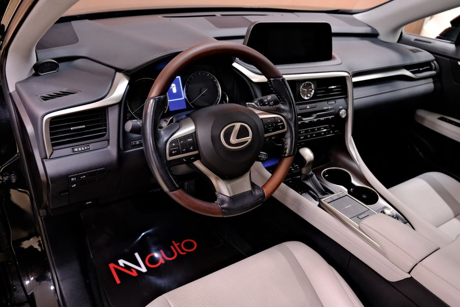 Продам Lexus RX 350 2020 года в Одессе