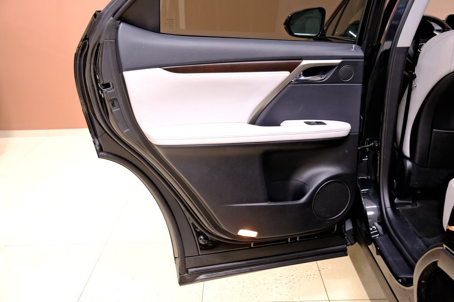 Продам Lexus RX 350 2020 года в Одессе