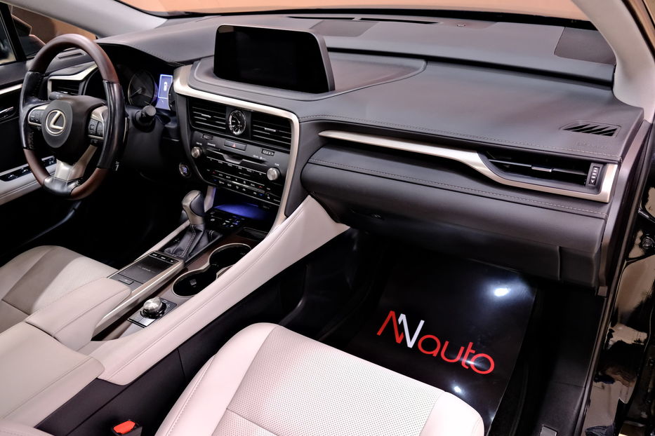 Продам Lexus RX 350 2020 года в Одессе