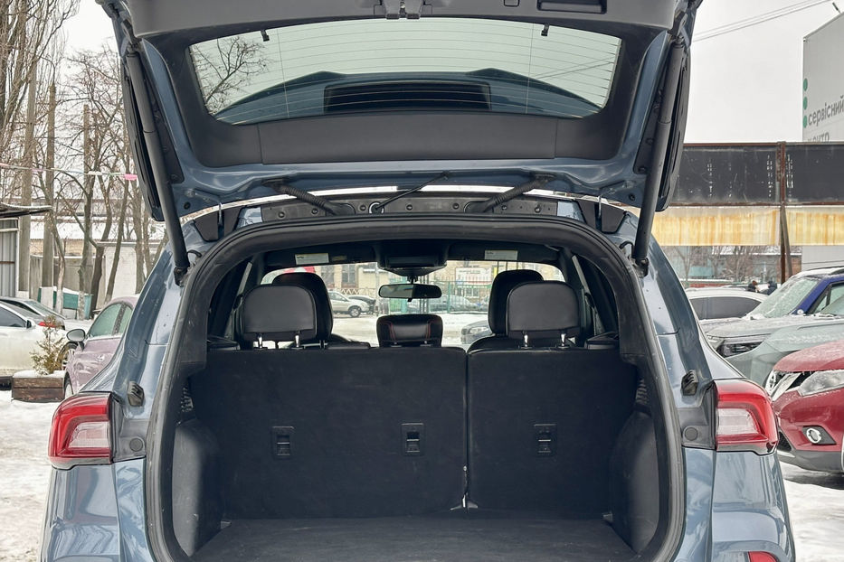 Продам Ford Escape 2023 года в Киеве