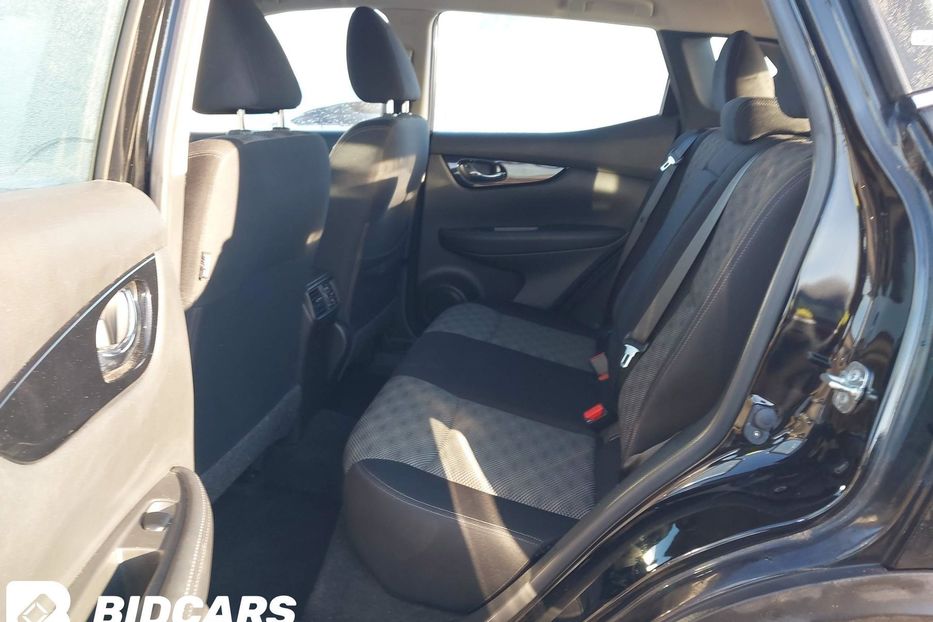 Продам Nissan Rogue SPORT SV 2019 года в Львове