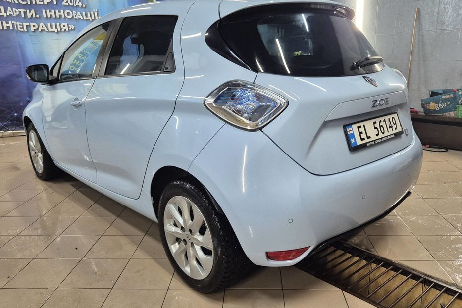 Продам Renault Zoe 26kw 2015 года в Львове