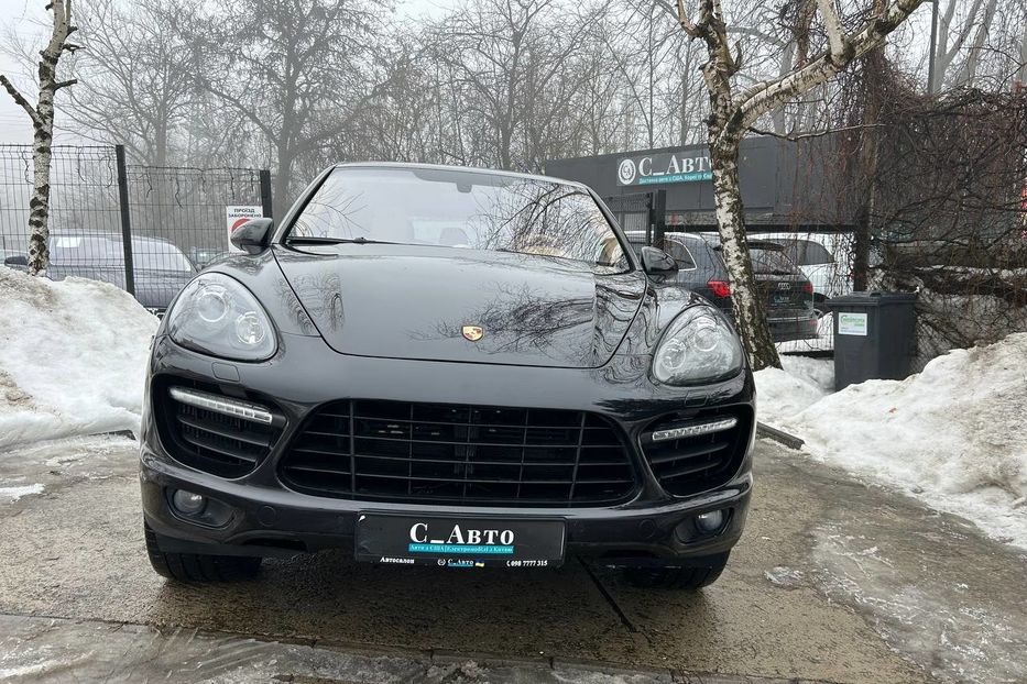 Продам Porsche Cayenne 2012 года в Черновцах