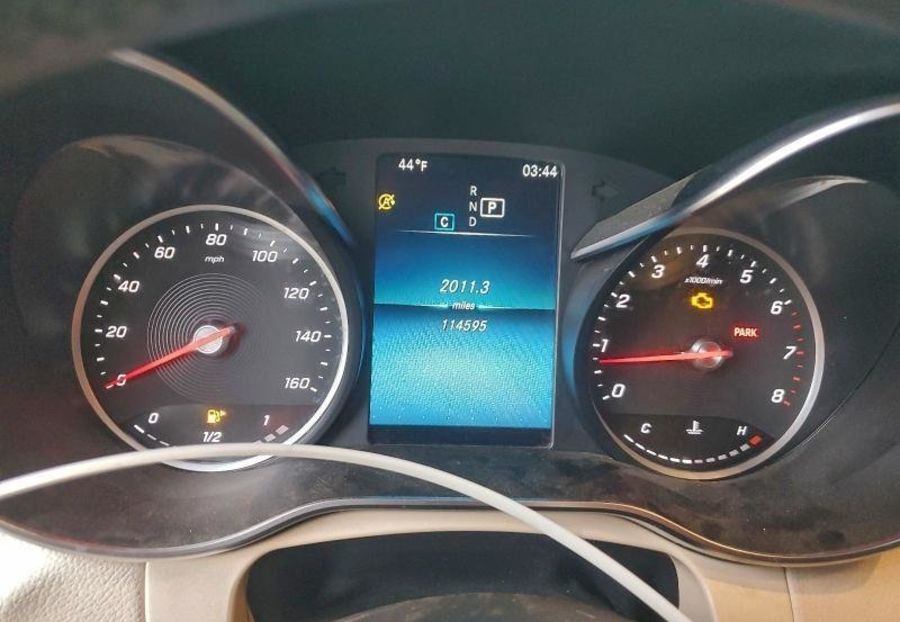 Продам Mercedes-Benz GLC-Class GLC-Class 300 2020 года в Львове