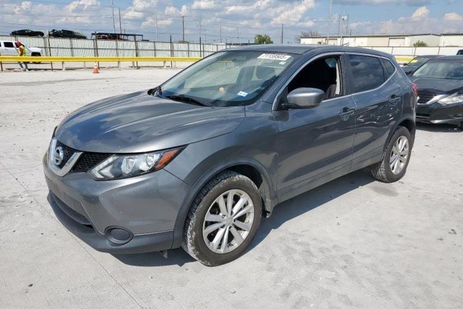 Продам Nissan Rogue 2017 года в Львове