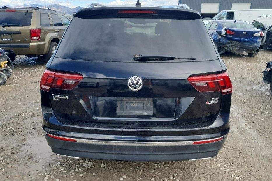 Продам Volkswagen Tiguan SEL 2018 года в Львове
