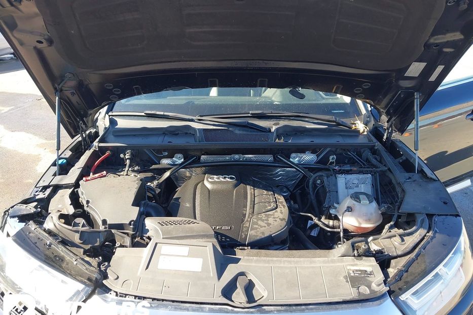 Продам Audi Q5 Premium 2017 года в Львове