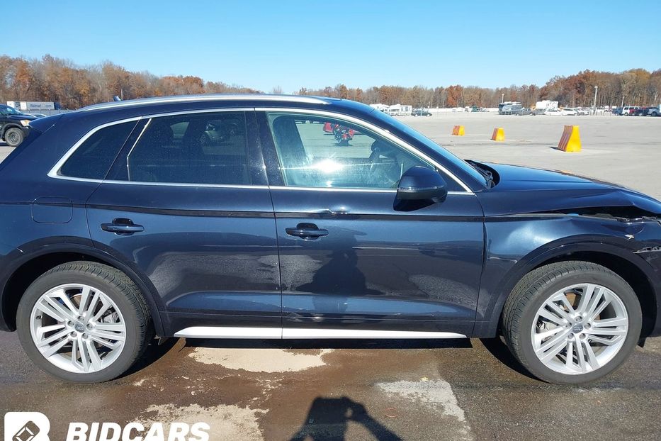 Продам Audi Q5 Premium 2017 года в Львове