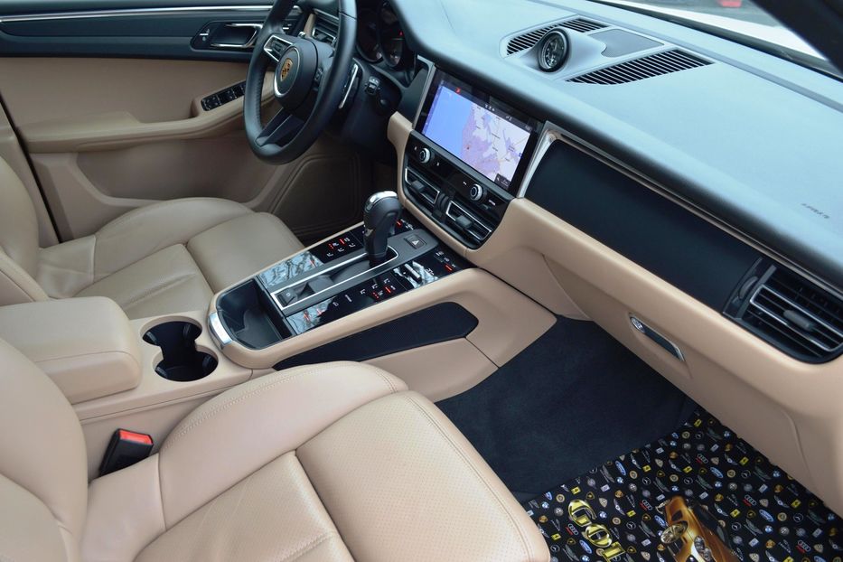 Продам Porsche Macan 2021 года в Одессе