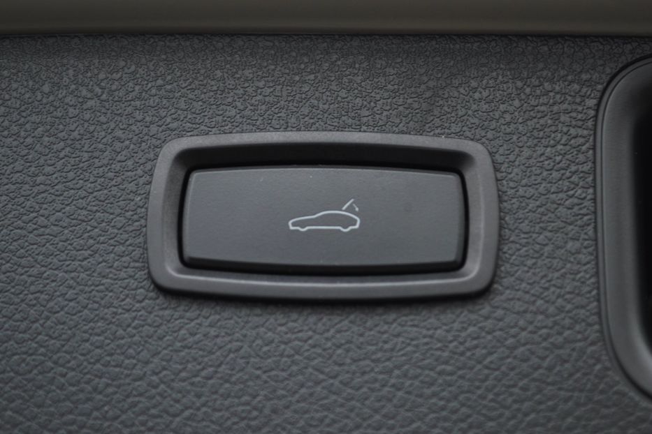 Продам Porsche Macan 2021 года в Одессе