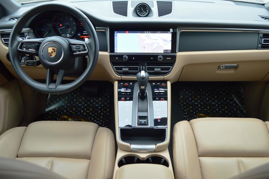 Продам Porsche Macan 2021 года в Одессе