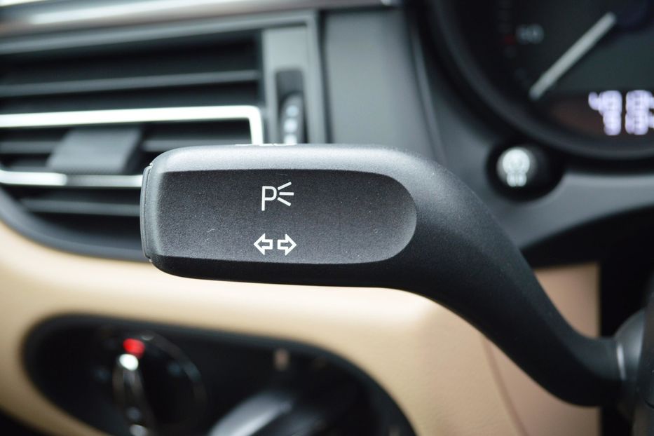 Продам Porsche Macan 2021 года в Одессе