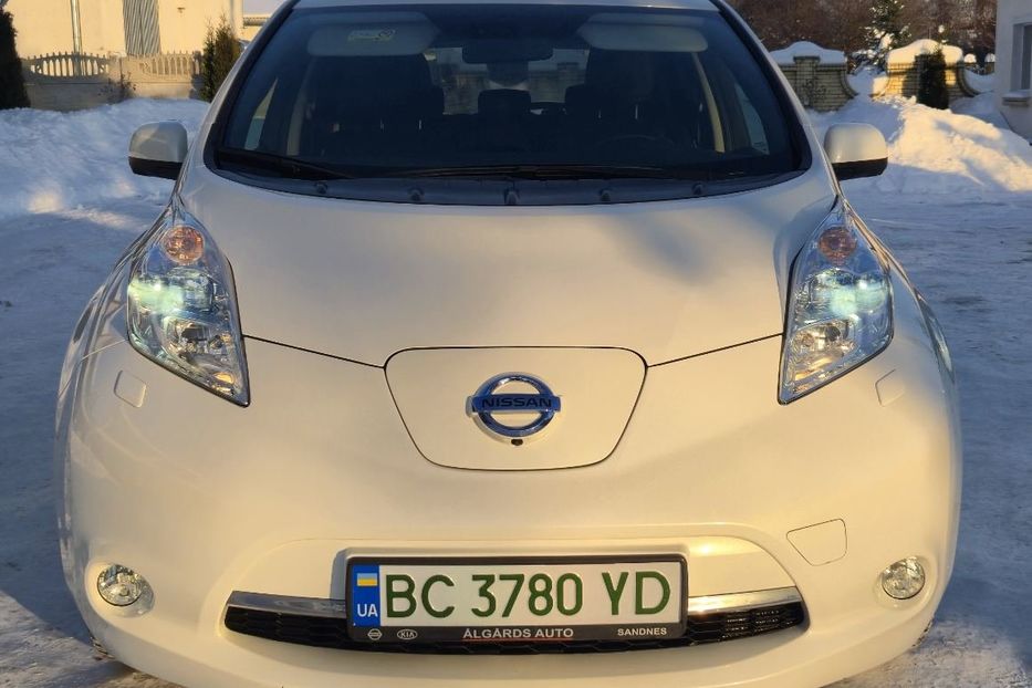 Продам Nissan Leaf 30kw. 2016 года в Львове