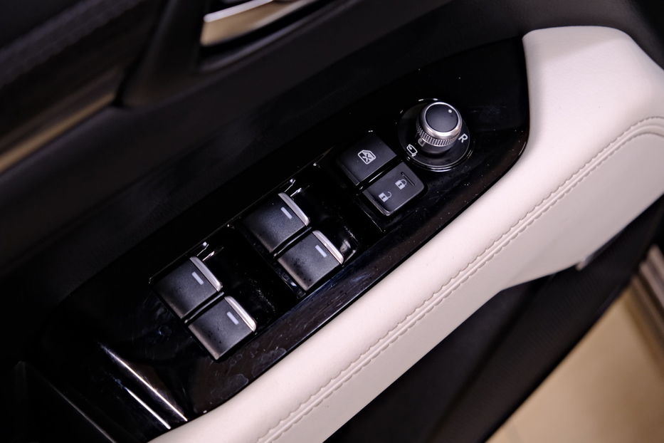 Продам Mazda CX-5 Premium Plus 2023 года в Одессе