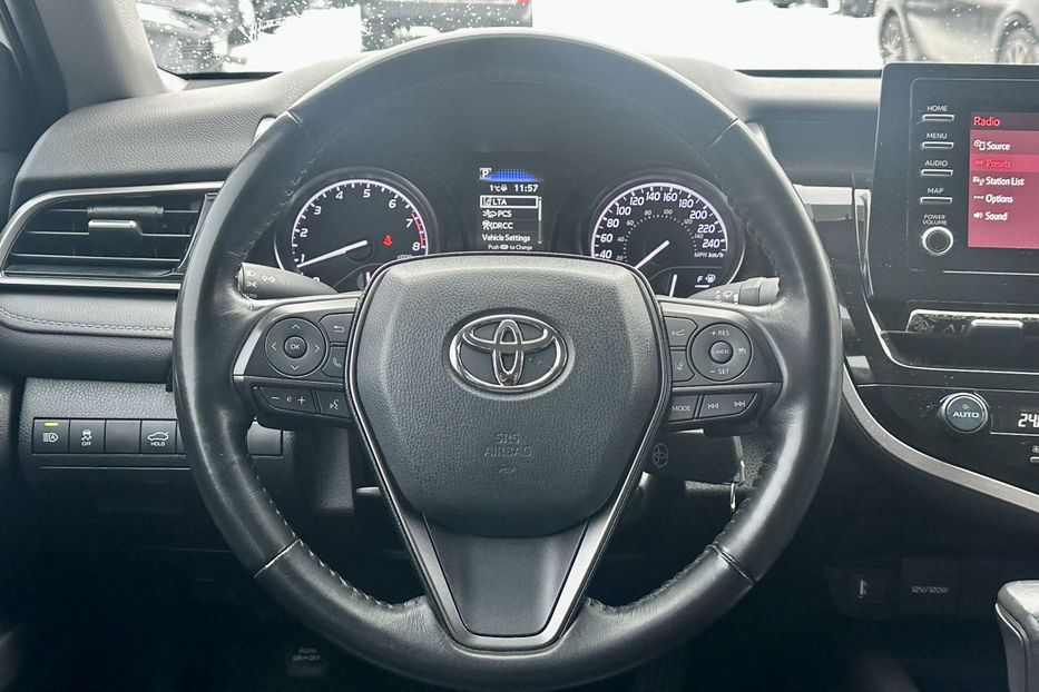 Продам Toyota Camry 2.5 АТ (203 к.с.) 2021 года в Киеве