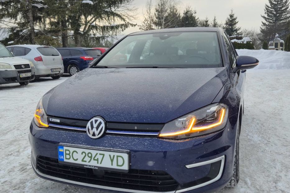 Продам Volkswagen e-Golf 36кВт. 2017 года в Львове