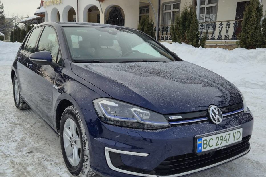 Продам Volkswagen e-Golf 36кВт. 2017 года в Львове