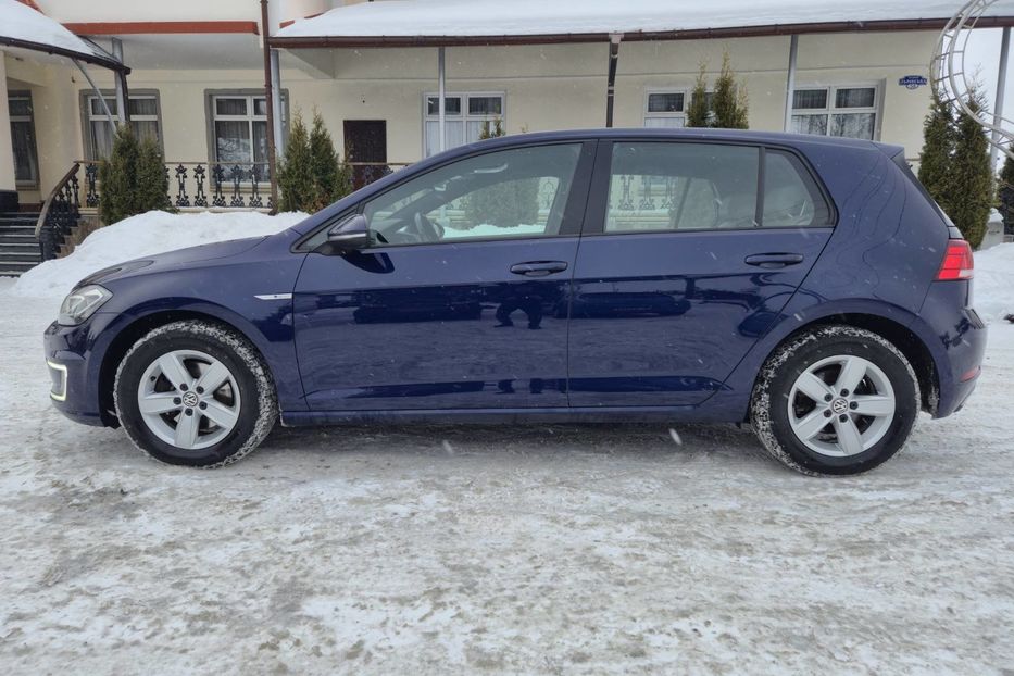 Продам Volkswagen e-Golf 36кВт. 2017 года в Львове