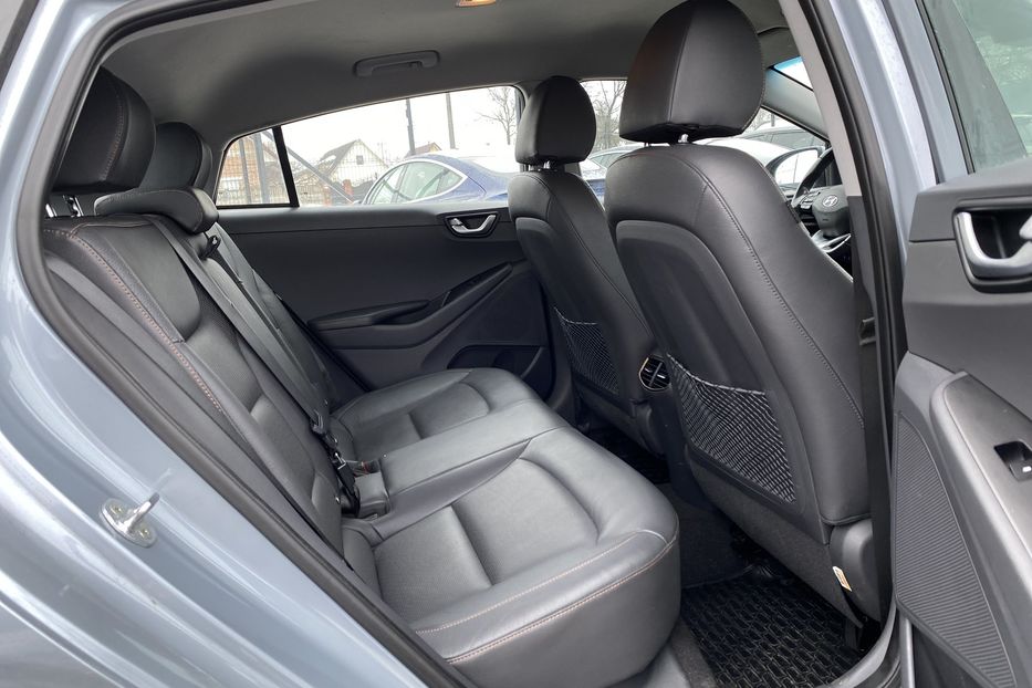 Продам Hyundai Ioniq 2017 года в Луцке