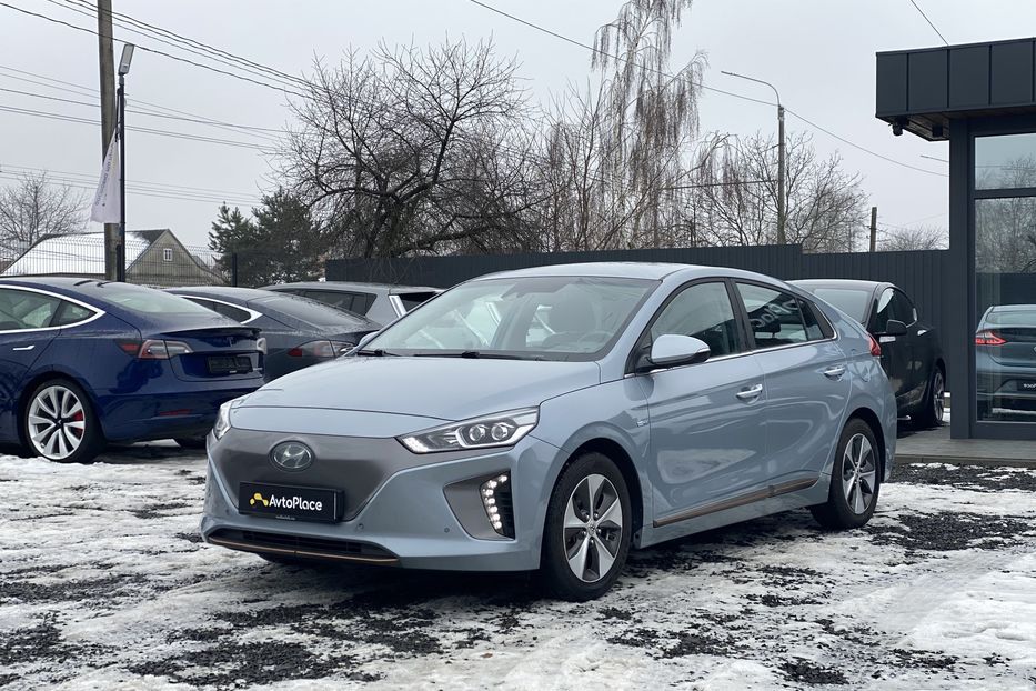 Продам Hyundai Ioniq 2017 года в Луцке
