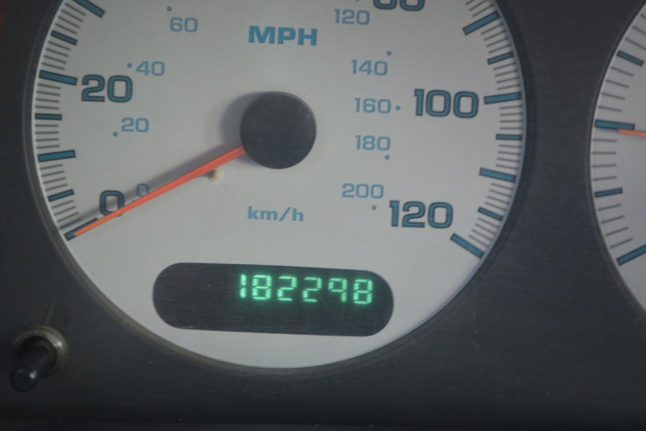 Продам Chrysler Town & Country 7 місць 2002 года в Одессе