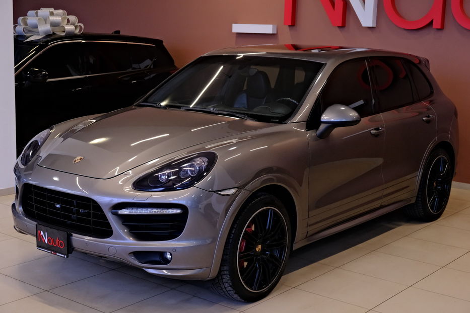 Продам Porsche Cayenne GTS 2014 года в Одессе