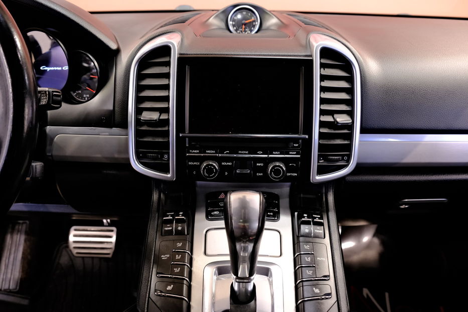 Продам Porsche Cayenne GTS 2014 года в Одессе