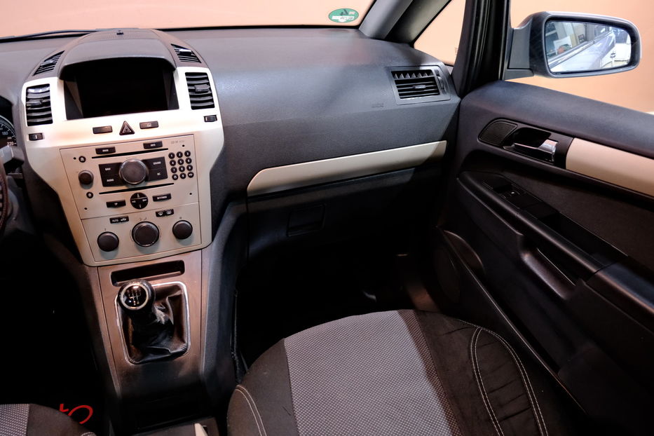 Продам Opel Zafira 2008 года в Одессе