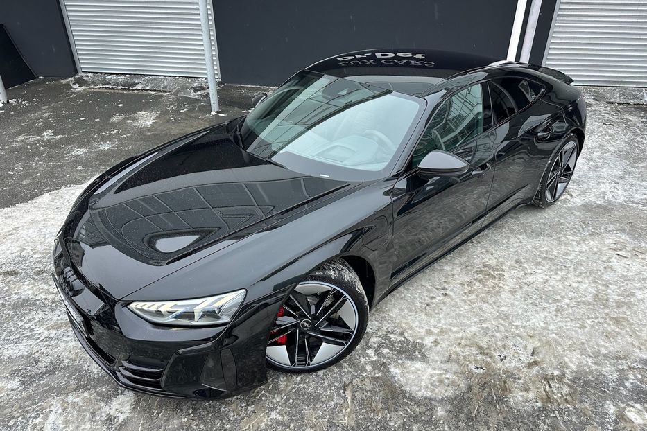 Продам Audi E-Tron RS GT 2024 года в Киеве