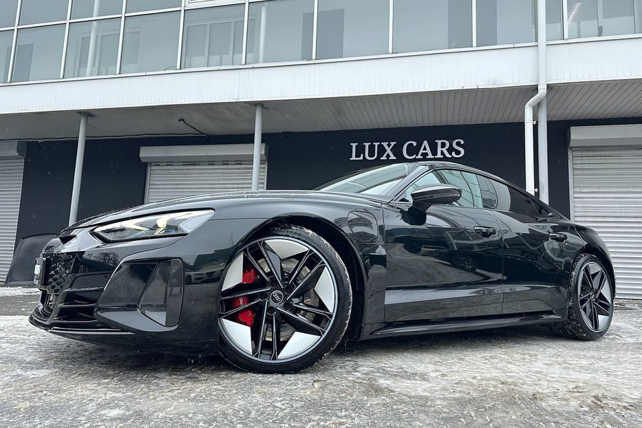 Продам Audi E-Tron RS GT 2024 года в Киеве