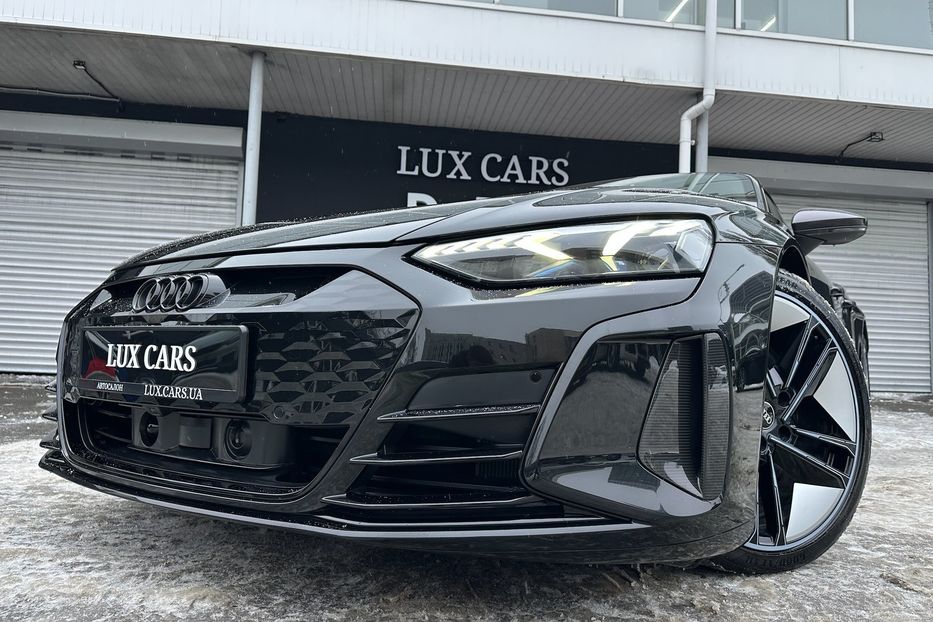 Продам Audi E-Tron RS GT 2024 года в Киеве