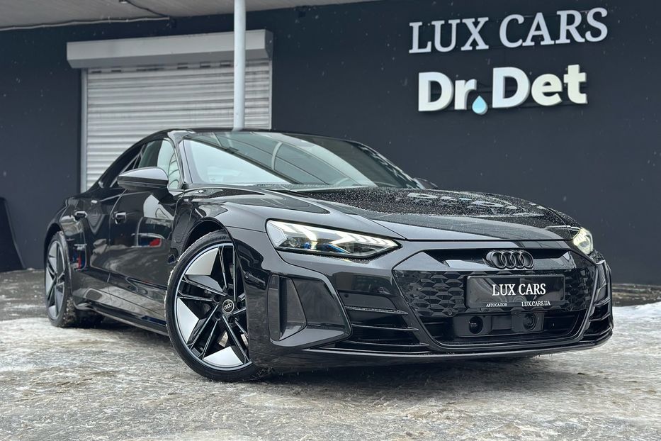 Продам Audi E-Tron RS GT 2024 года в Киеве