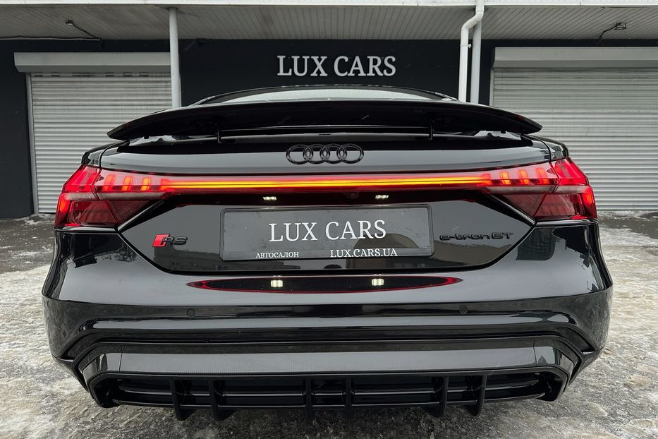 Продам Audi E-Tron RS GT 2024 года в Киеве