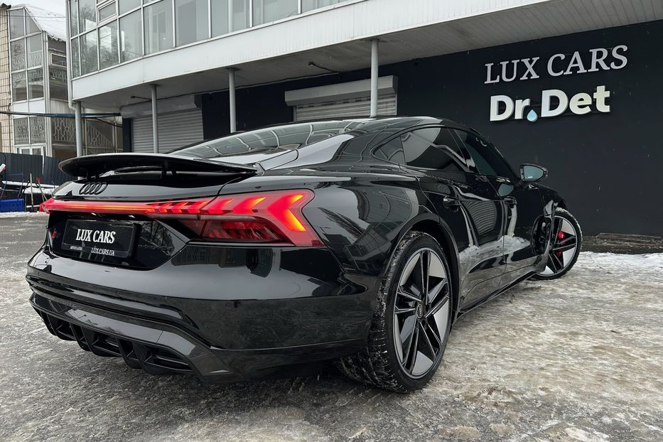 Продам Audi E-Tron RS GT 2024 года в Киеве